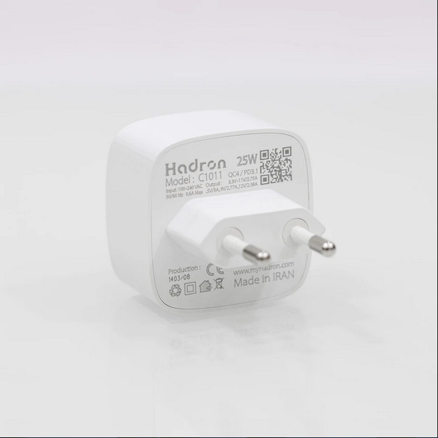 شارژر دیواری 25 وات هادرون( Hadron ) مدل C1011 رنگ سفید (گارانتی 24 ماهه تعویض هادرون توان)